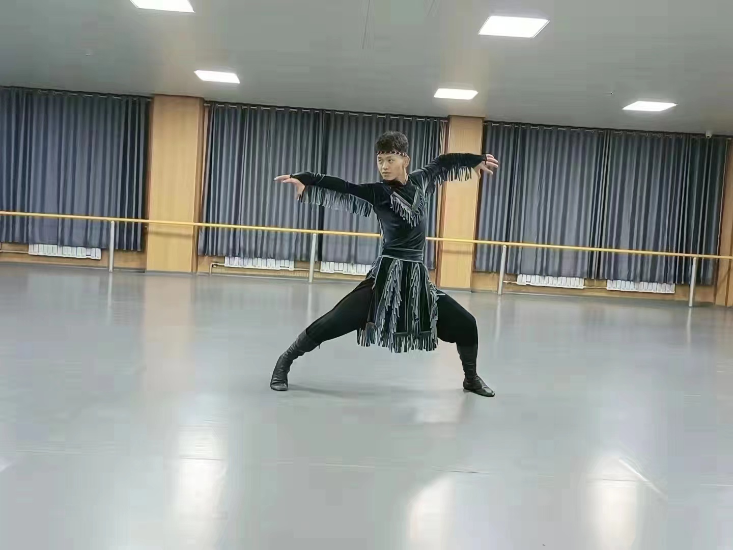 金都品牌